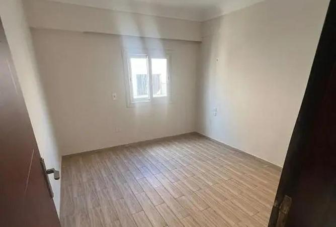 8642500 - Property Image 3