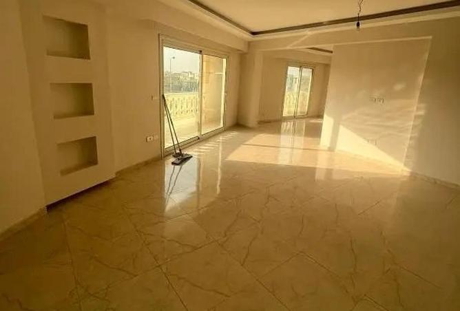 8642500 - Property Main Image