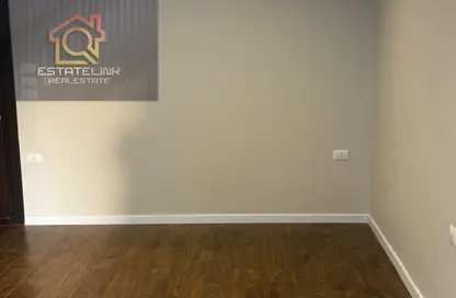 Apartment - 2 Bedrooms - 2 Bathrooms for rent in Galleria Moon Valley - South Investors Area - New Cairo City - Cairo