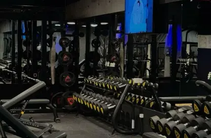 محل تجاري - استوديو - 2 حمامات للايجار في شارع ال ٩٠ الجنوبي - شارع التسعين الجنوبي - التجمع الخامس - مدينة القاهرة الجديدة - القاهرة