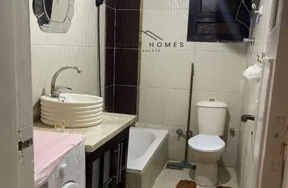 Apartment - 2 Bedrooms - 1 Bathroom for rent in 16th District - Sheikh Zayed City - Giza