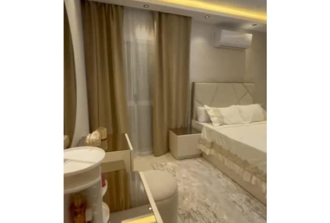 54487265 - Property Main Image