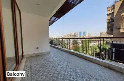 دوبلكس - 3 غرف نوم - 2 حمامات للايجار في شارع ابن زنكي - الزمالك - القاهرة