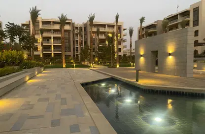 Apartment - 3 Bedrooms - 2 Bathrooms for sale in The Address East - 90 Street - The 5th Settlement - New Cairo City - Cairo