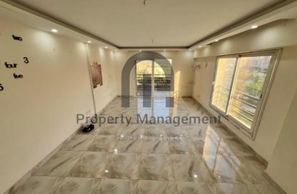 Apartment - 3 Bedrooms - 1 Bathroom for rent in The Square - 5th Settlement Compounds - The 5th Settlement - New Cairo City - Cairo Apartment - 3 Bedrooms - 1 Bathroom for rent in The Square - 5th Settlement Compounds - The 5th Settlement - New Cairo City - Cairo