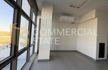 Office Space - Studio - 1 Bathroom for rent in The Hub - 5th Settlement Compounds - The 5th Settlement - New Cairo City - Cairo