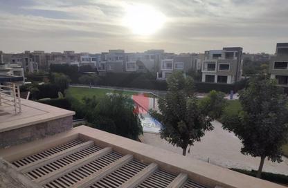 Villa - 3 Bedrooms - 4 Bathrooms for sale in New Giza - Cairo Alexandria Desert Road - 6 October City - Giza
