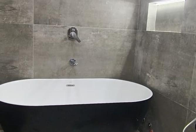 98833645 - Property Image 3