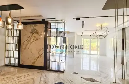 فيلا - 5 غرف نوم - 5 حمامات للايجار في ميفيدا - كمبوندات التجمع الخامس - التجمع الخامس - مدينة القاهرة الجديدة - القاهرة