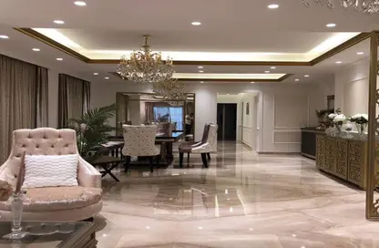 شقة - 2 غرف نوم - 2 حمامات للبيع في شارع عمر مكرم - النرجس 6 - النرجس - مدينة القاهرة الجديدة - القاهرة