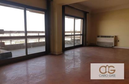 Duplex - 4 Bedrooms - 3 Bathrooms for sale in Bahaa Eldeen Krakoush St. - Zamalek - Cairo