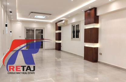 Apartment - 3 Bedrooms - 2 Bathrooms for sale in Makram Ebeid St. - 6th Zone - Nasr City - Cairo