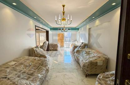 Apartment - 3 Bedrooms - 3 Bathrooms for sale in Abo Qir St. - Ibrahimia - Hay Wasat - Alexandria
