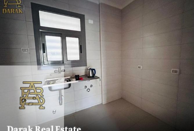 93532333 - Property Image 2