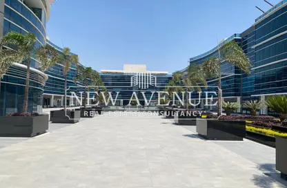 Retail - Studio - 2 Bathrooms for rent in Park St. - 26th of July Corridor - Sheikh Zayed City - Giza