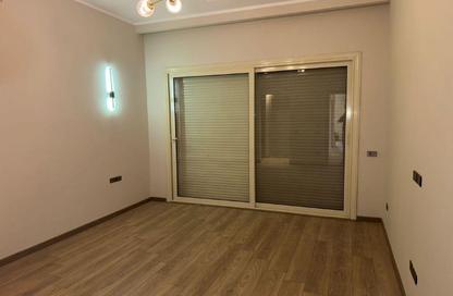 منزل مزدوج - 4 غرف نوم - 4 حمامات للبيع في نيو جيزة - طريق مصر اسكندرية الصحراوي - مدينة 6 أكتوبر - الجيزة منزل مزدوج - 4 غرف نوم - 4 حمامات للبيع في نيو جيزة - طريق مصر اسكندرية الصحراوي - مدينة 6 أكتوبر - الجيزة