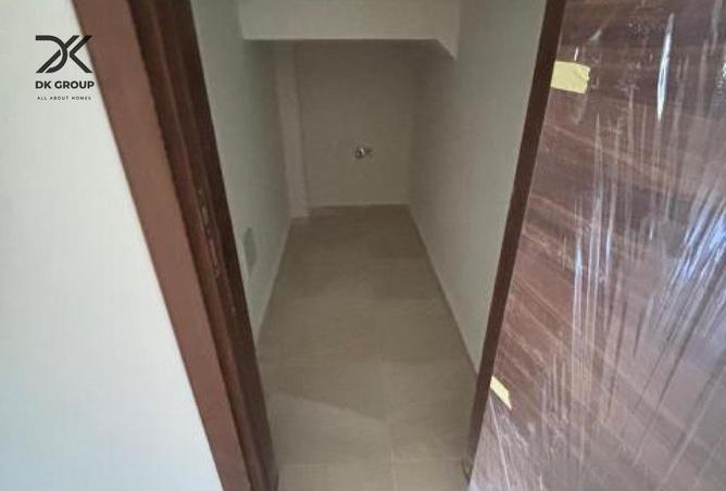 67734070 - صورة العقار 3