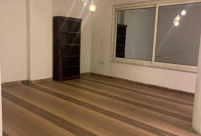 72451101 - Property Main Image