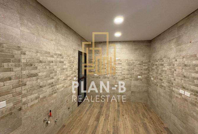 8612434 - Property Image 3