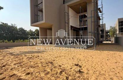 Villa - 5 Bedrooms - 6 Bathrooms for sale in The Waterway Villas - Ext North Inves Area - New Cairo City - Cairo