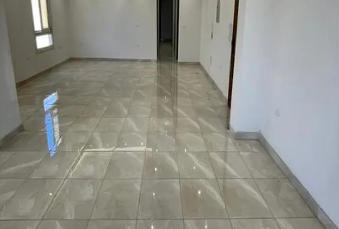 121399400 - Property Image 2