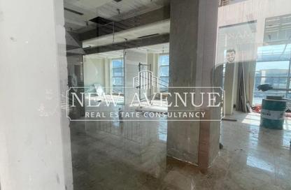 Office Space - 7 Bedrooms - 2 Bathrooms for sale in Concord Plaza - South Investors Area - New Cairo City - Cairo