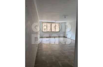 Apartment - 3 Bedrooms - 1 Bathroom for sale in Hassan Aflaton St. - Masaken Al Mohandesin - Nasr City - Cairo