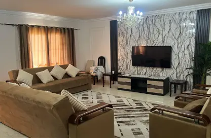 Apartment - 3 Bedrooms - 3 Bathrooms for rent in Al Rehab - New Cairo City - Cairo