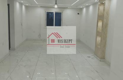 Office Space - 3 Bedrooms - 2 Bathrooms for rent in El Gazaer St. - Mohandessin - Giza