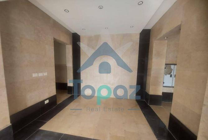 75960216 - Property Image 3