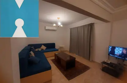 شقة - 2 غرف نوم - 2 حمامات للبيع في حدائق المهندسين - الحي الرابع - الشيخ زايد - الجيزة