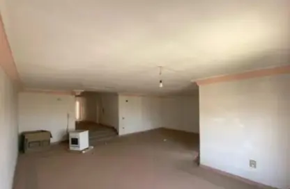 شقة - 3 غرف نوم - 2 حمامات للبيع في شارع عباس زعزوع - الحي السابع - مدينة نصر - القاهرة