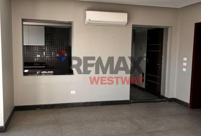 64903112 - Property Image 2