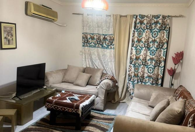 102909930 - Property Image 2