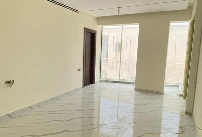 83395570 - Property Main Image