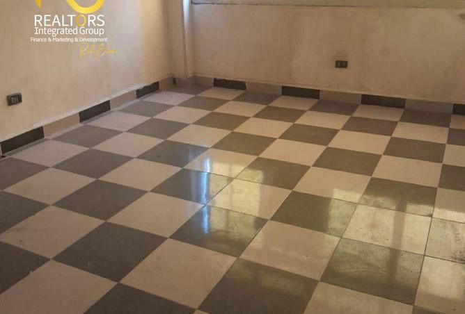 74045995 - Property Image 2