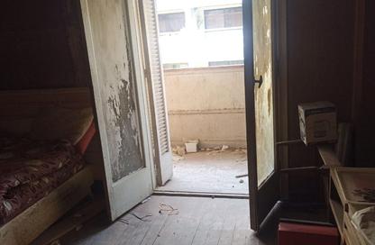 شقة - 2 غرف نوم - 1 حمام للبيع في شارع عمر بن الخطاب - الماظة - مصر الجديدة - القاهرة