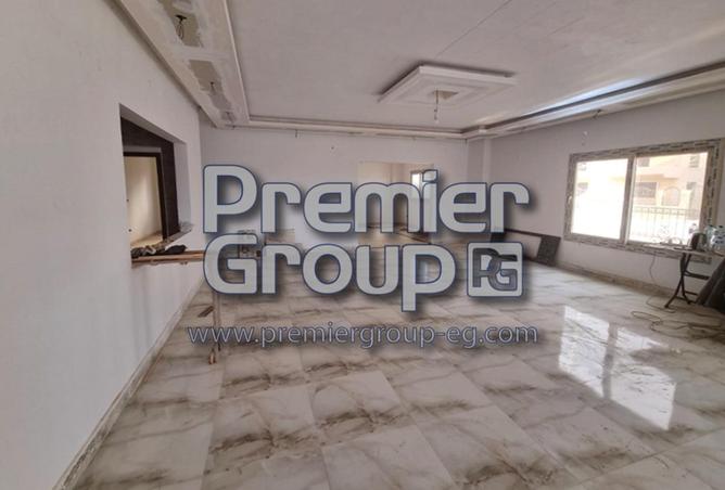 104042380 - Property Image 2