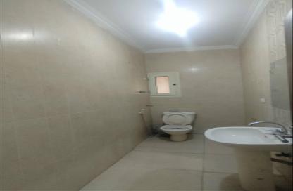 Apartment - 2 Bedrooms - 1 Bathroom for rent in El Khalifa El Maamoun St. - Roxy - Heliopolis - Masr El Gedida - Cairo
