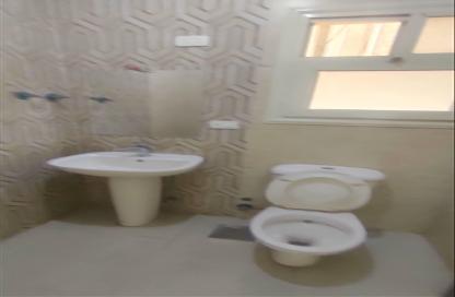 Apartment - 2 Bedrooms - 1 Bathroom for rent in El Khalifa El Maamoun St. - Roxy - Heliopolis - Masr El Gedida - Cairo