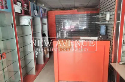 محل - استوديو - 1 حمام للبيع في شارع النيل - الدقي - الجيزة