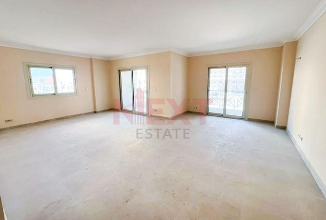 99798369 - Property Main Image