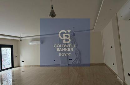 Villa - 5 Bedrooms - 4 Bathrooms for sale in Azzar - 5th Settlement Compounds - The 5th Settlement - New Cairo City - Cairo