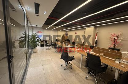 Office Space - 4 Bedrooms - 1 Bathroom for rent in The portal - Beverly Hills - Sheikh Zayed Compounds - Sheikh Zayed City - Giza