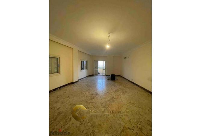 8622328 - Property Image 2