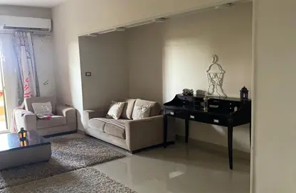 Apartment - 3 Bedrooms - 2 Bathrooms for sale in Al Khamayel city - Sheikh Zayed Compounds - Sheikh Zayed City - Giza