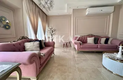 شقة - 3 غرف نوم - 2 حمامات للبيع في مون ريزيدنس - فيفث سكوير - التجمع الخامس - مدينة القاهرة الجديدة - القاهرة شقة - 3 غرف نوم - 2 حمامات للبيع في مون ريزيدنس - فيفث سكوير - التجمع الخامس - مدينة القاهرة الجديدة - القاهرة