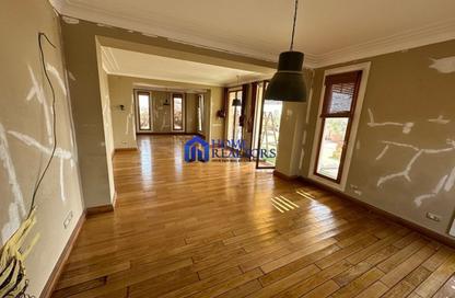 Roof - 2 Bedrooms - 3 Bathrooms for rent in Sarayat Al Maadi - Hay El Maadi - Cairo