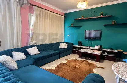 فيلا - 3 غرف نوم - 2 حمامات للبيع في إمارتس هايتس - قسم الضبعة - الساحل الشمالي