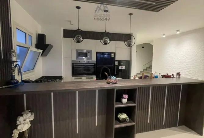 98013031 - Property Image 2